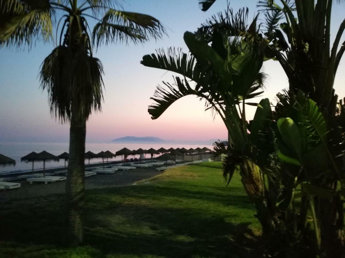 La Casita De Nuria Apartment รินกอนเดลาวิกตอเรีย ภายนอก รูปภาพ